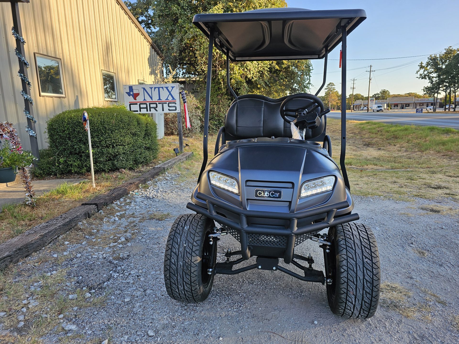 2027 Club Car Onward photo 2