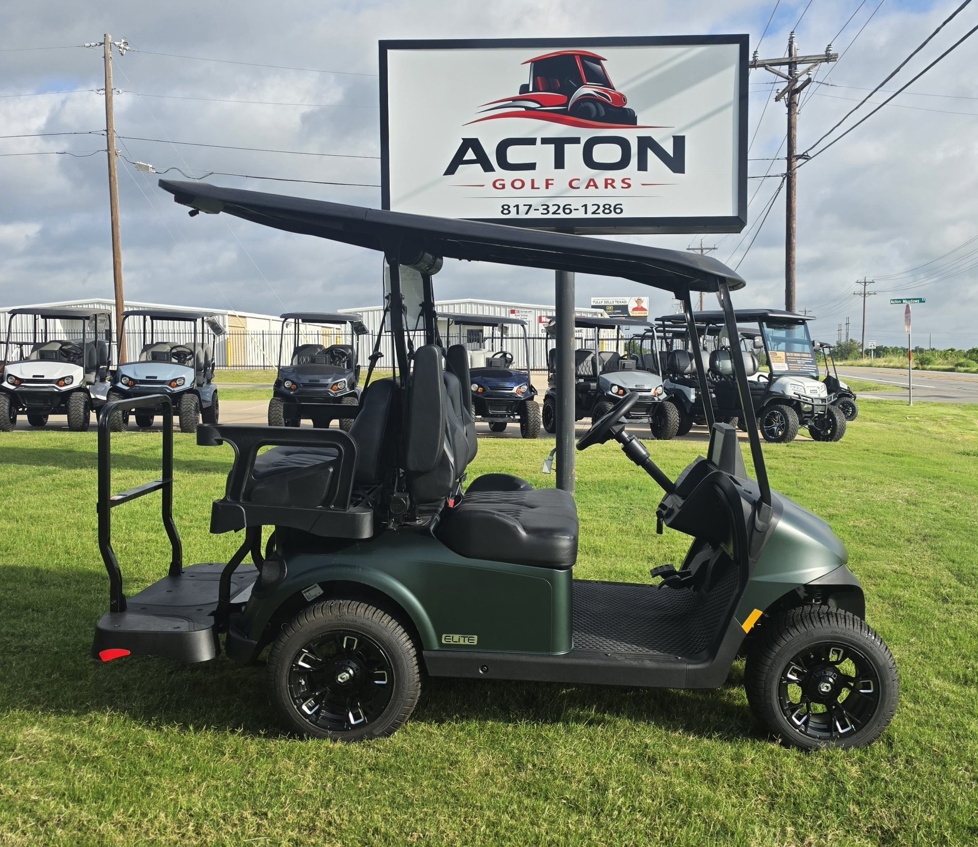 2026 EZGO RXV photo 3