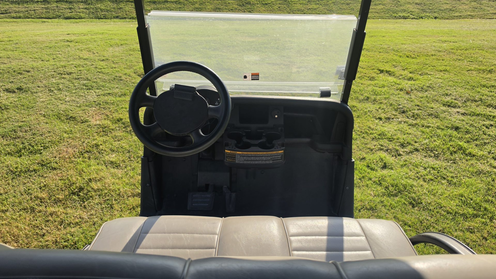2023 EZGO Freedom photo 5