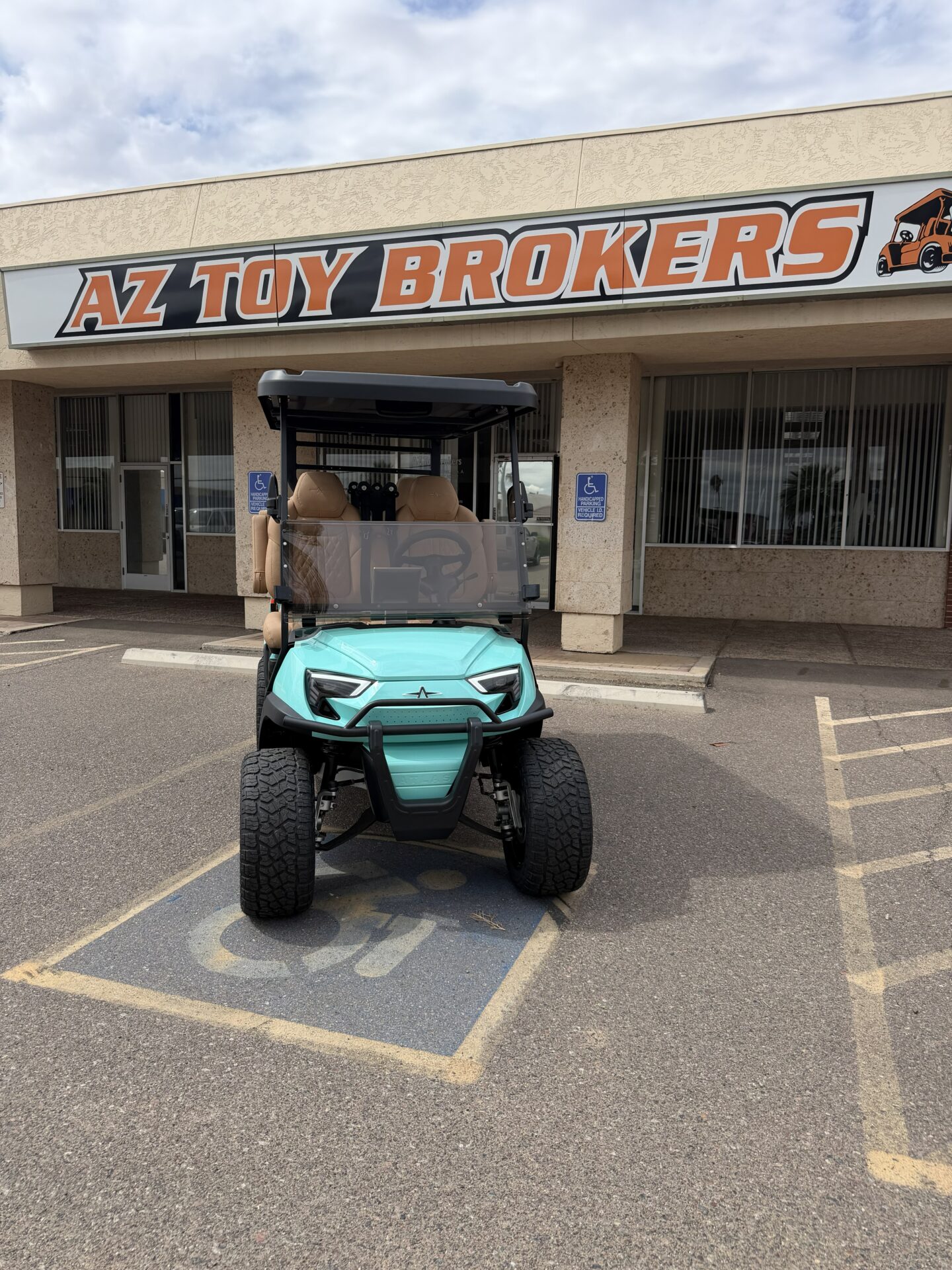 2026 Atlas One – Power Seats, Foldable Back Seat, Dual Ice Chests and Golf Bag Attachment!