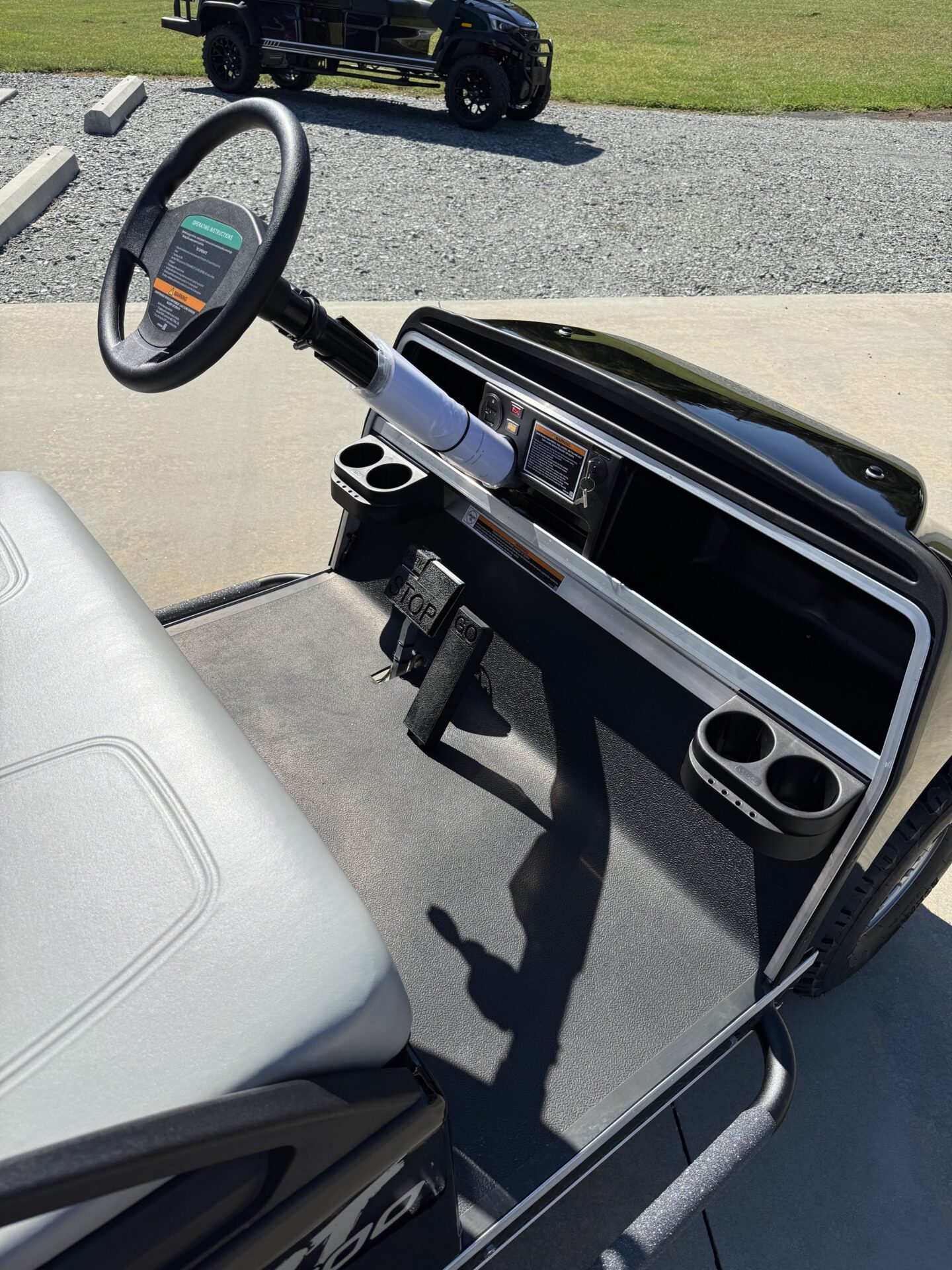 2027 Club Car Carryall photo 7