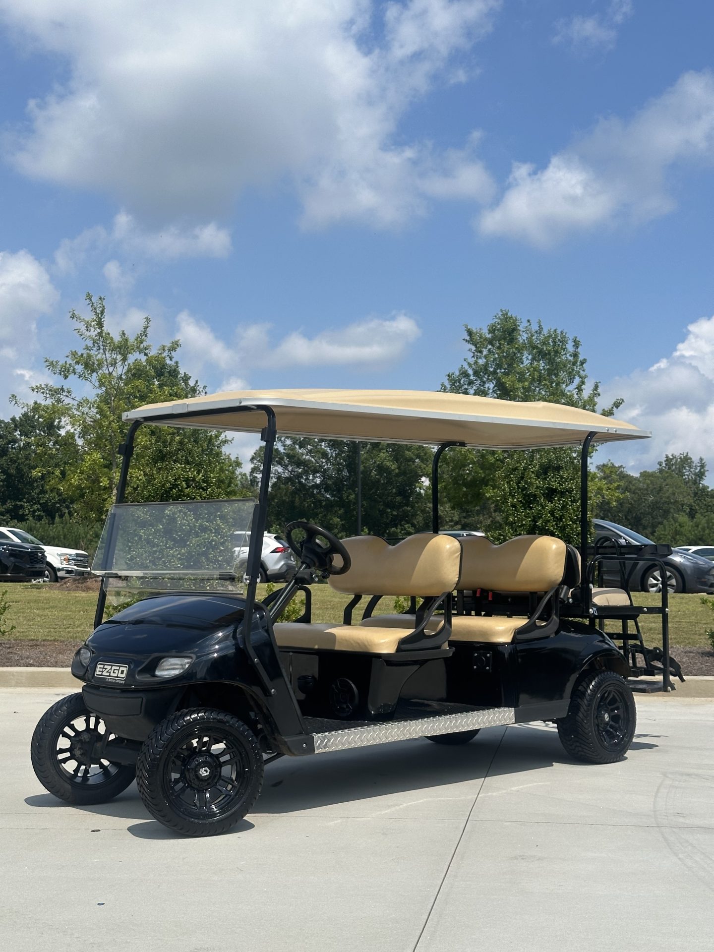 2015 E-Z-GO RXV