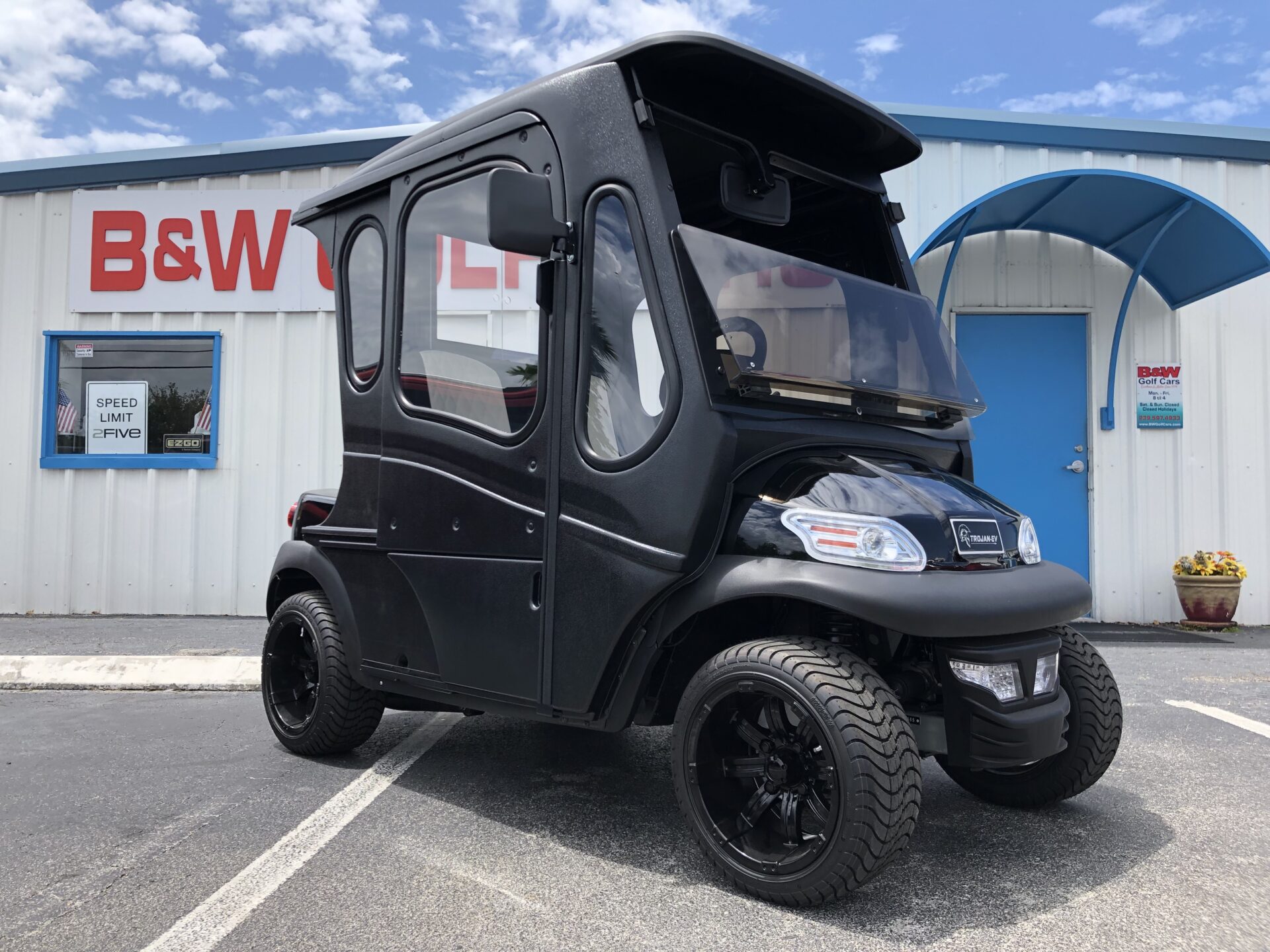 2022 Trojan EV (Hard Door)