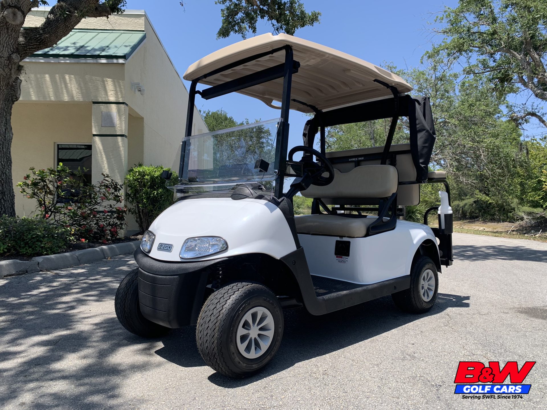 NEW 2023 E-Z-GO RXV ELiTE