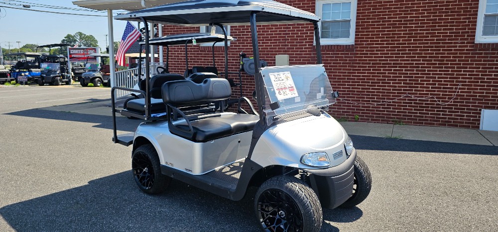 2021 EZGO RXV