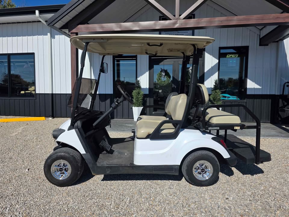 2017 Yamaha QuietTech photo 2