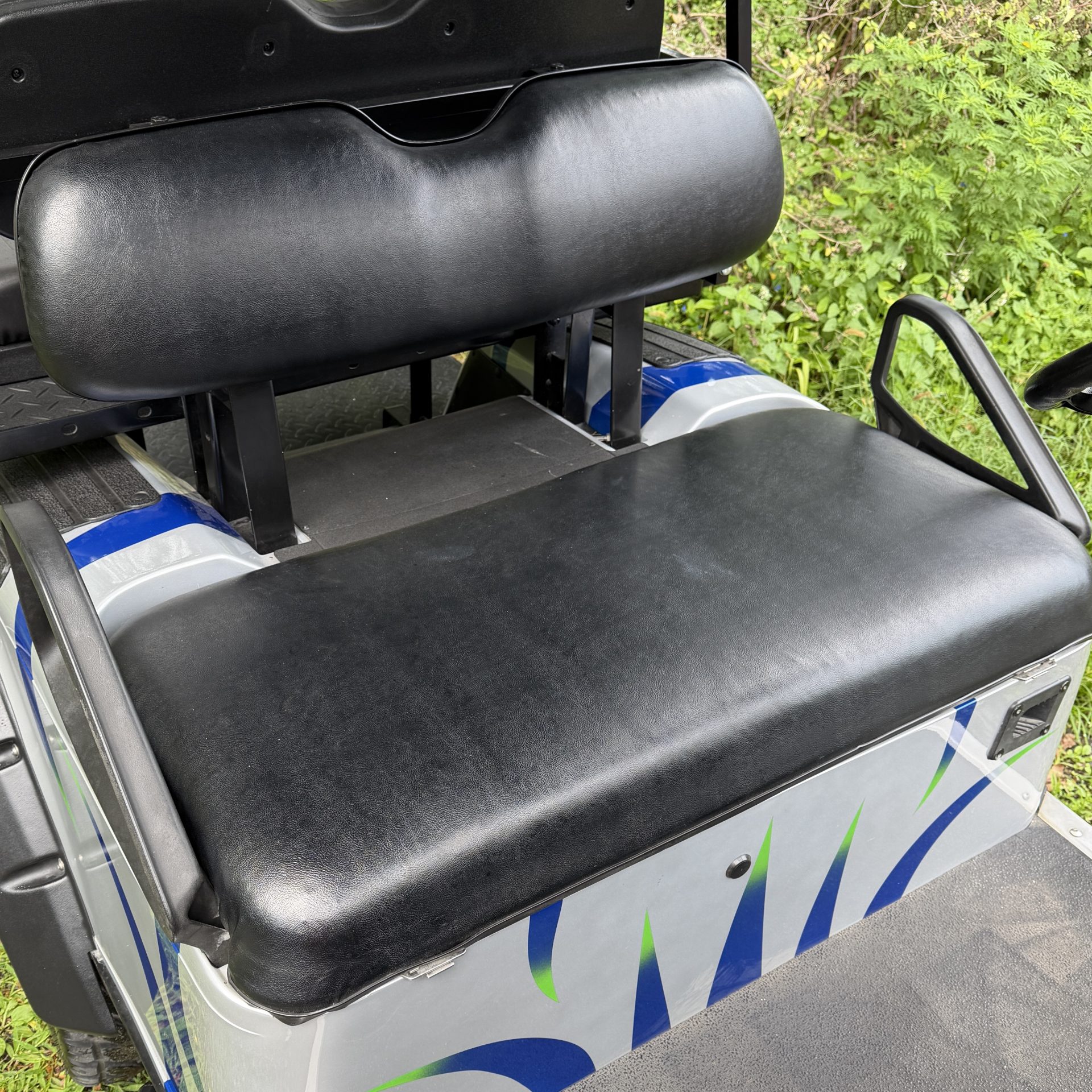 2001 EZGO TXT photo 4