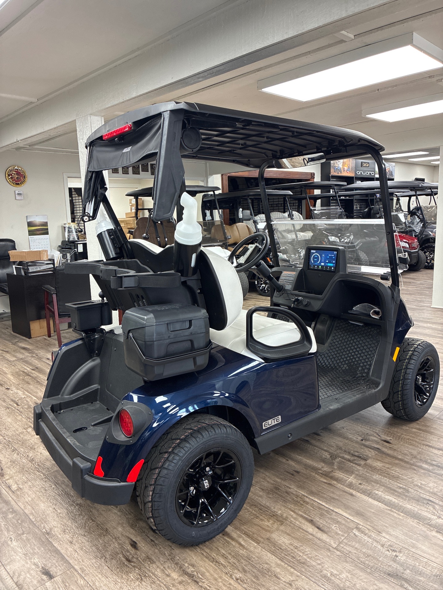 2026 EZGO RXV photo 5