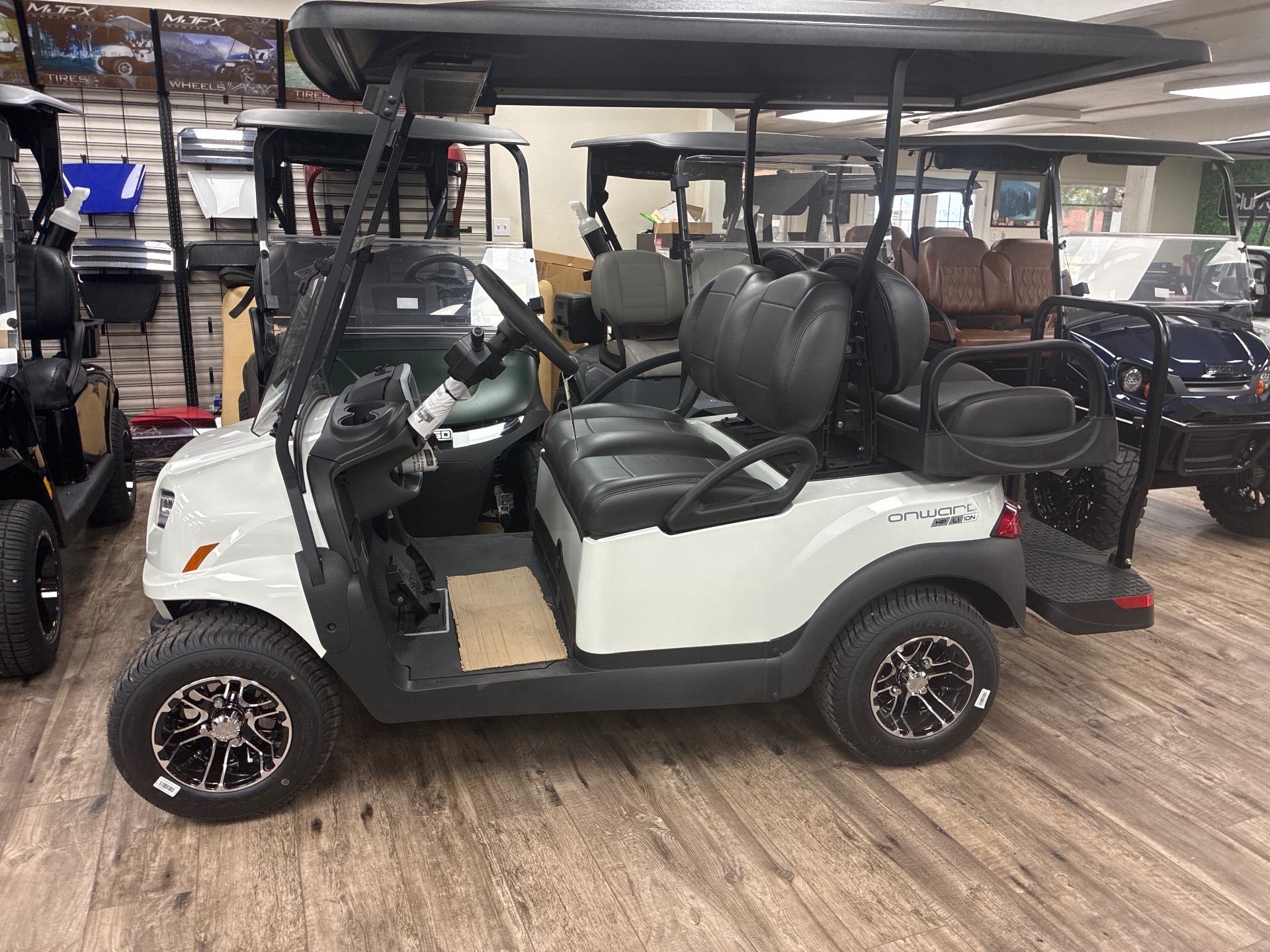 2027 Club Car Onward photo 2