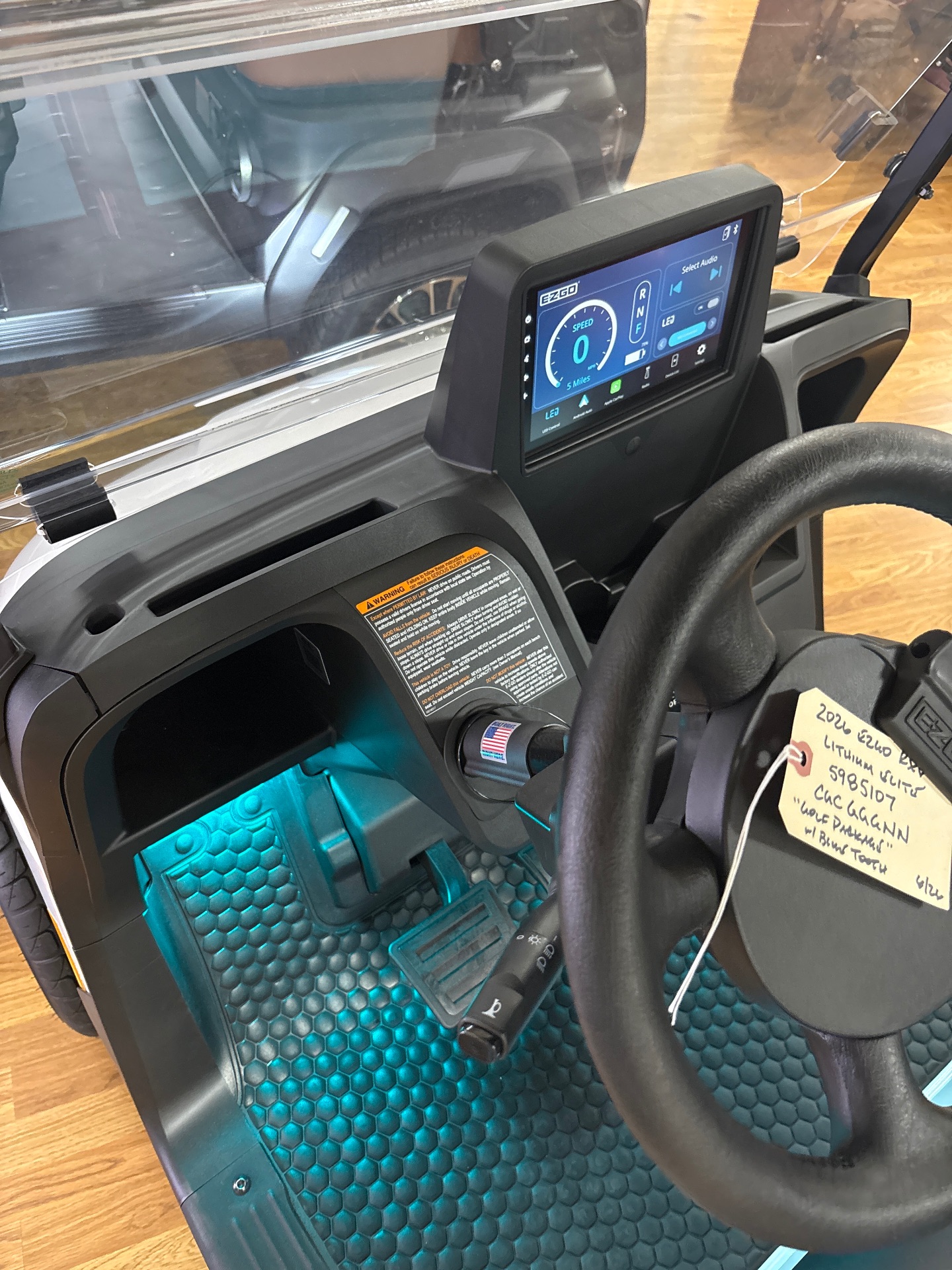 2026 EZGO RXV photo 2
