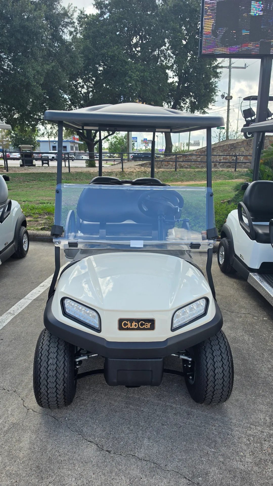 2027 Club Car Tempo