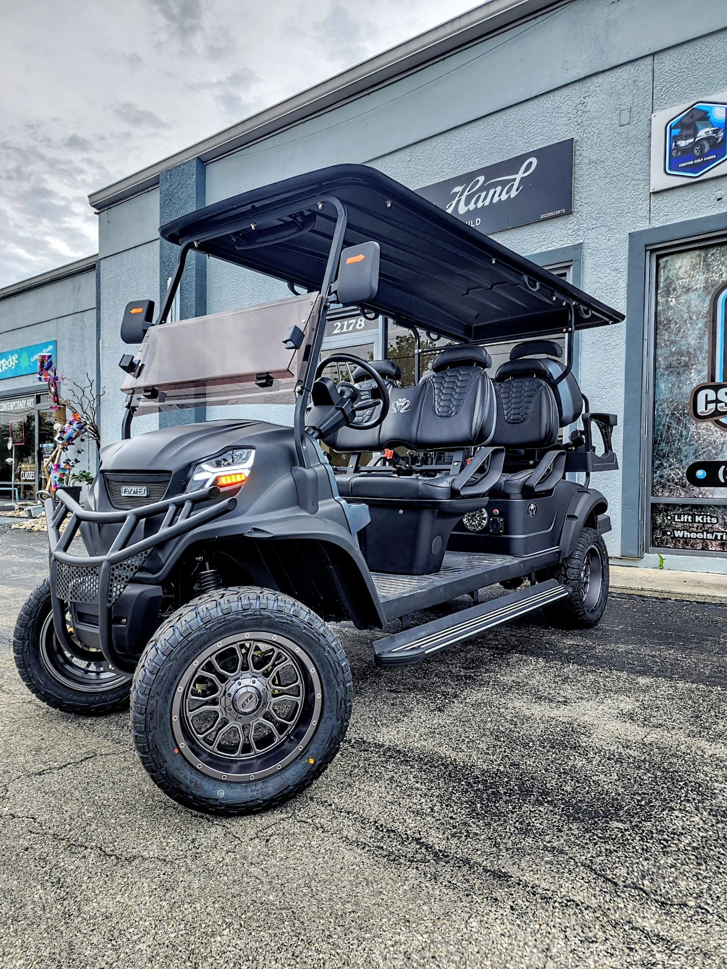 2024 Venom EV photo 7