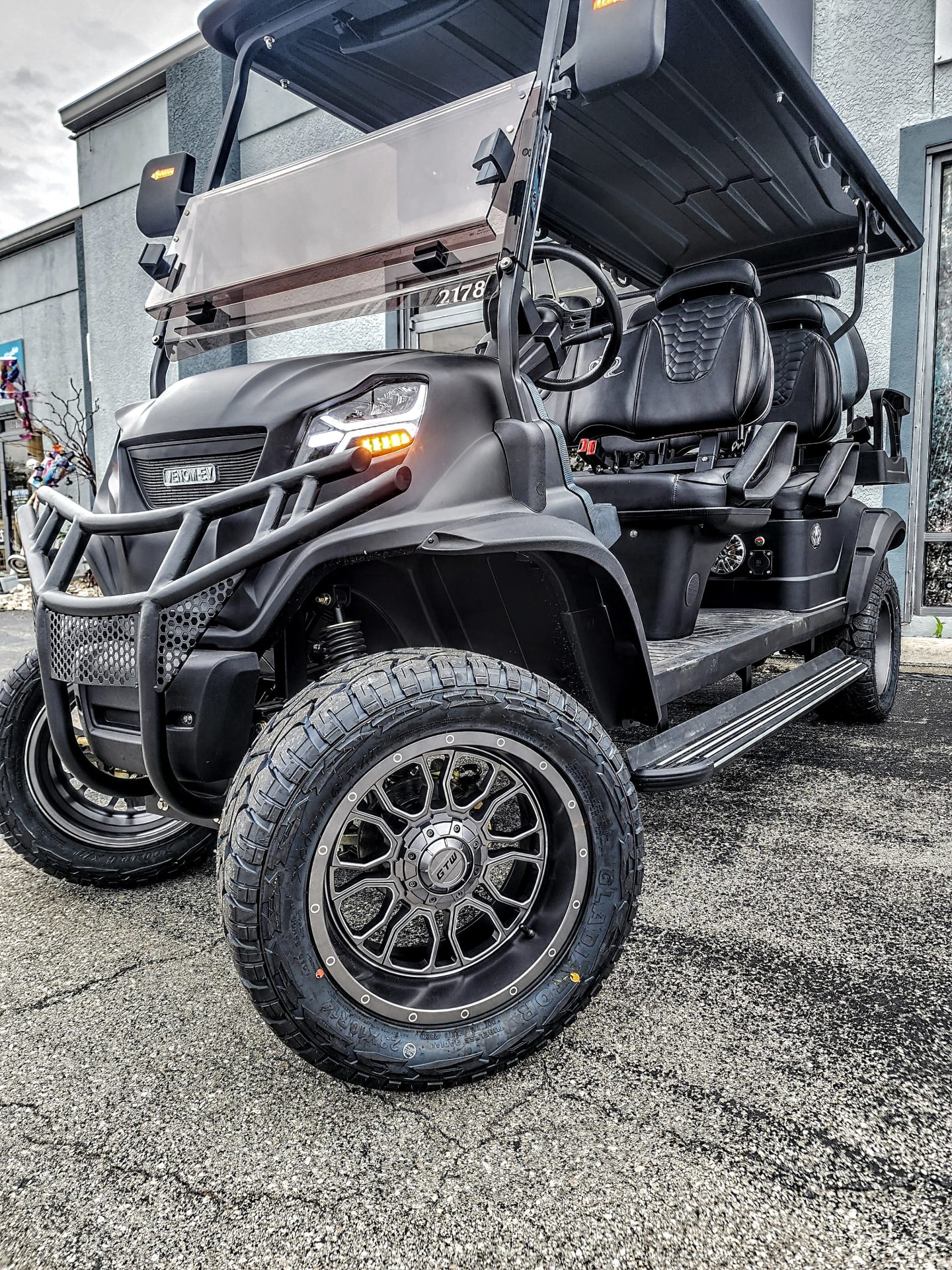2024 Venom EV photo 6