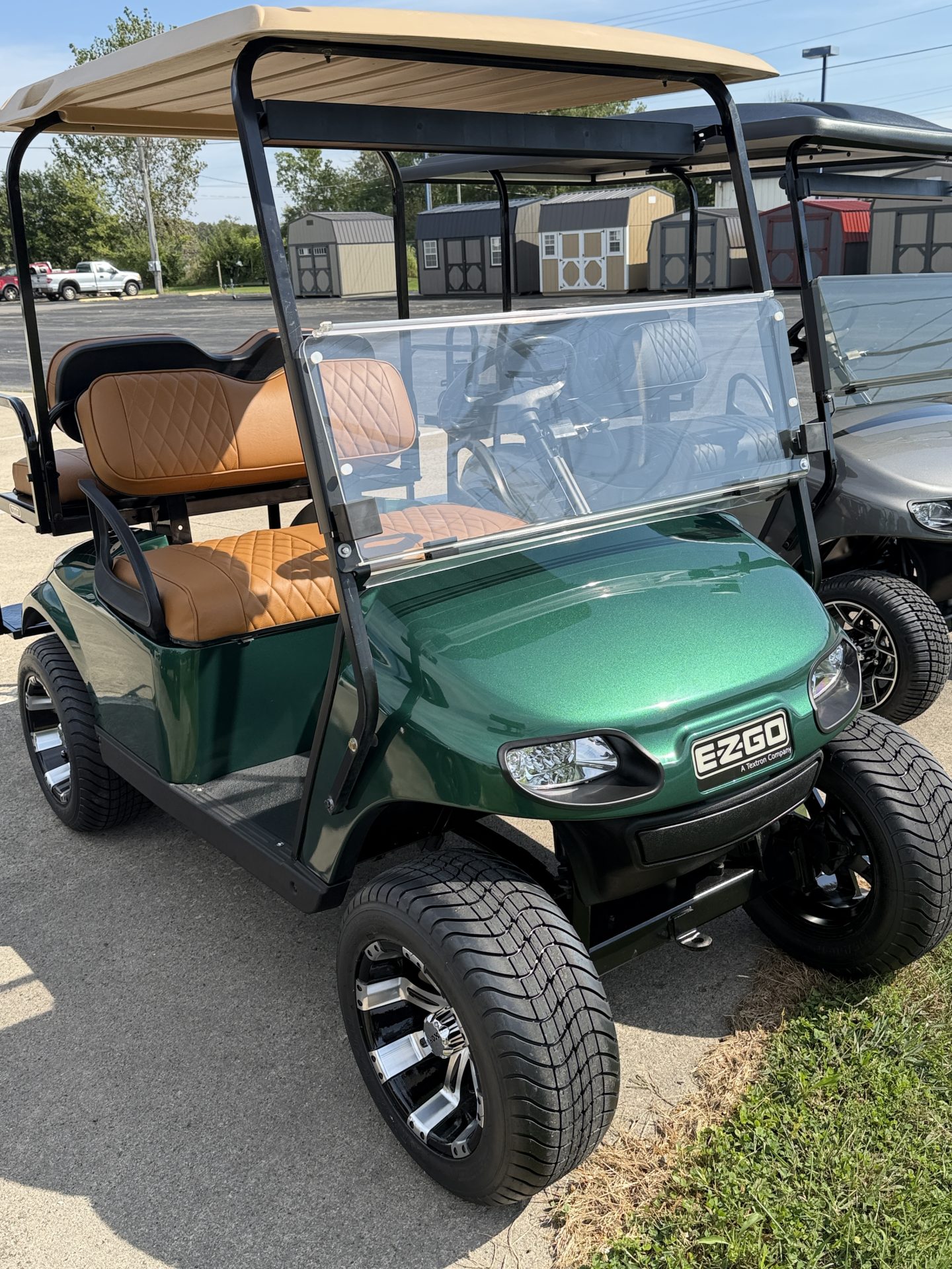 2018 EZGO TXT photo 2