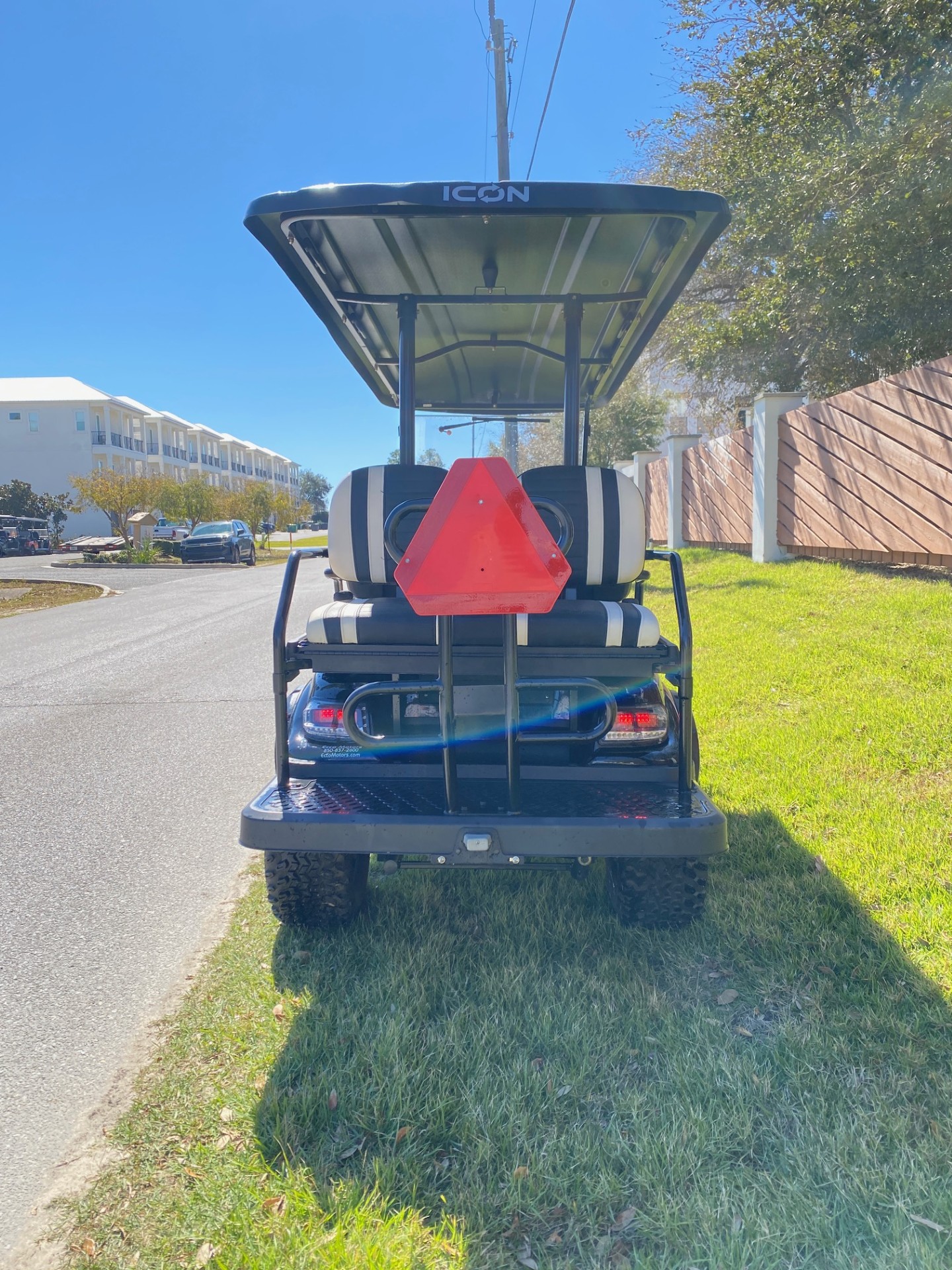2021 Icon i60L photo 5