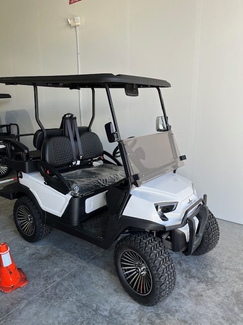 2024 Atlas 4 passenger Lifted Lithium