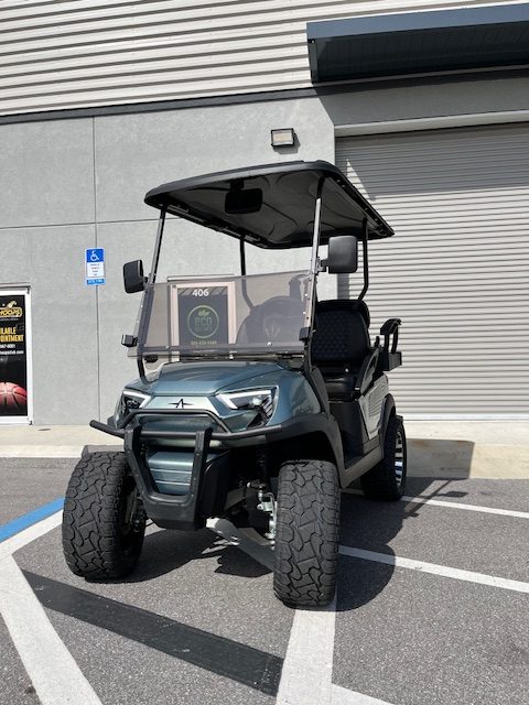 2024 Atlas 4 passenger Lifted Lithium