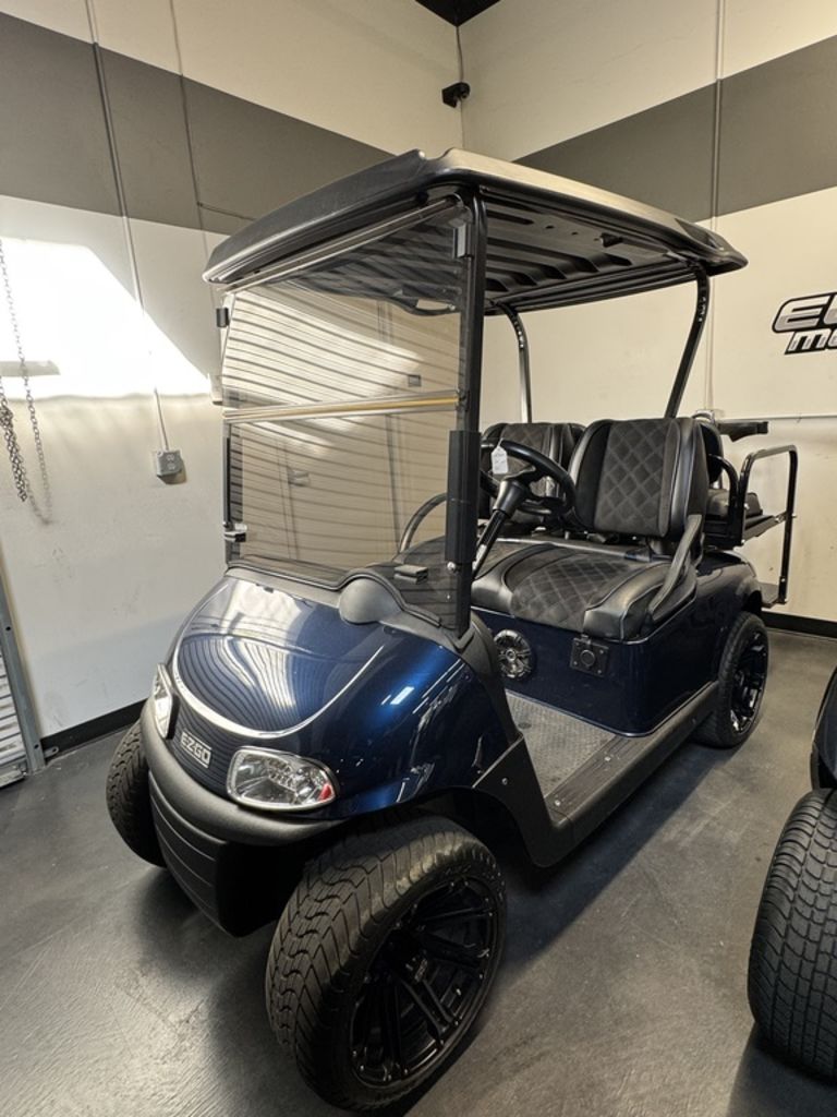 2014 E-Z-GO RXV LITHIUM