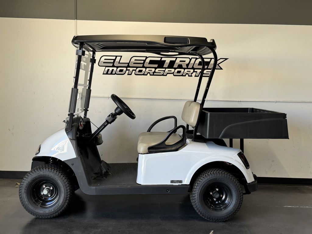 2020 E-Z-GO Freedom® RXV ELiTE Bright White