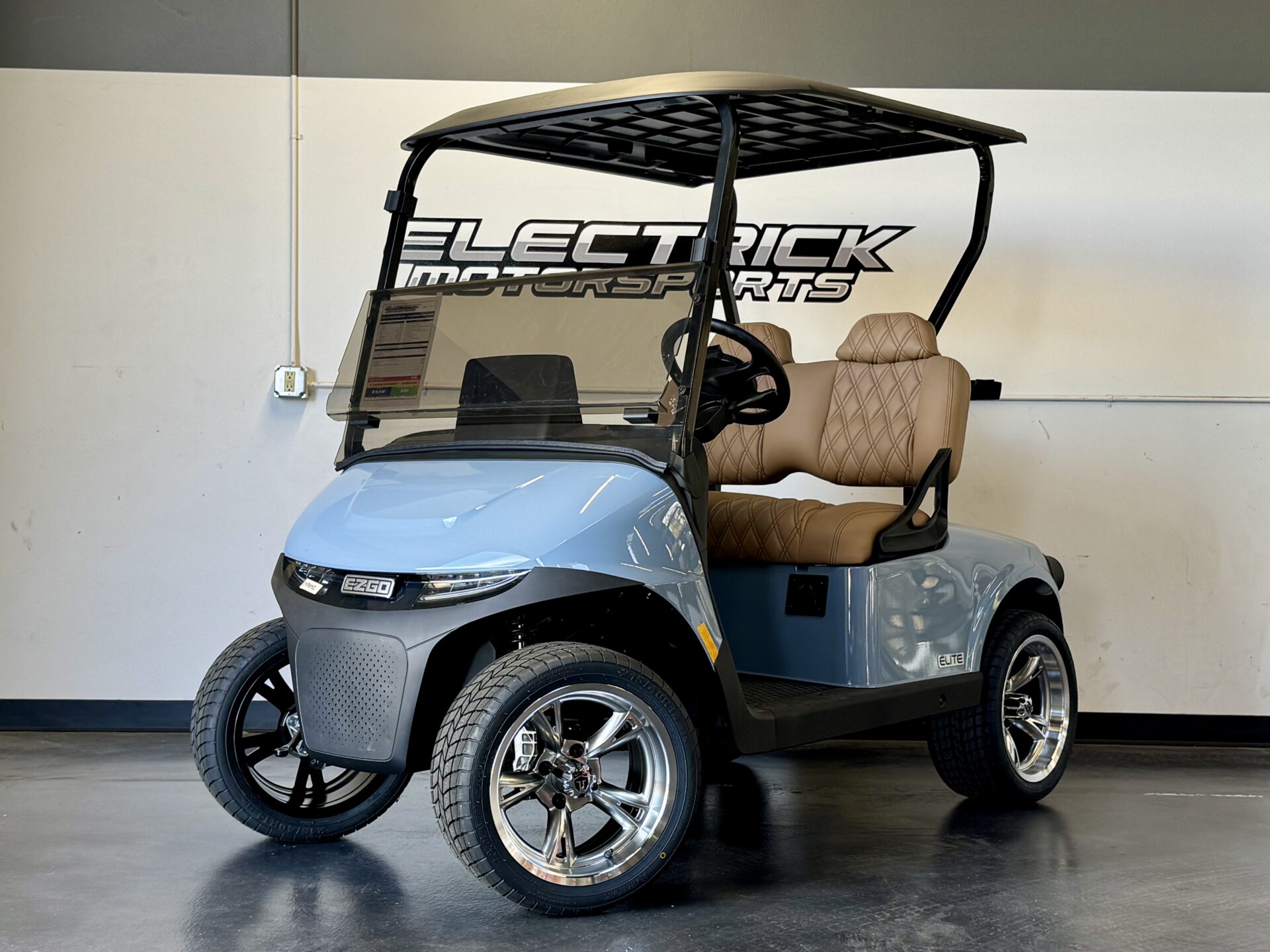 2026 E-Z-GO RXV 2 Freedom ELITE - Technology Package Ocean Grey