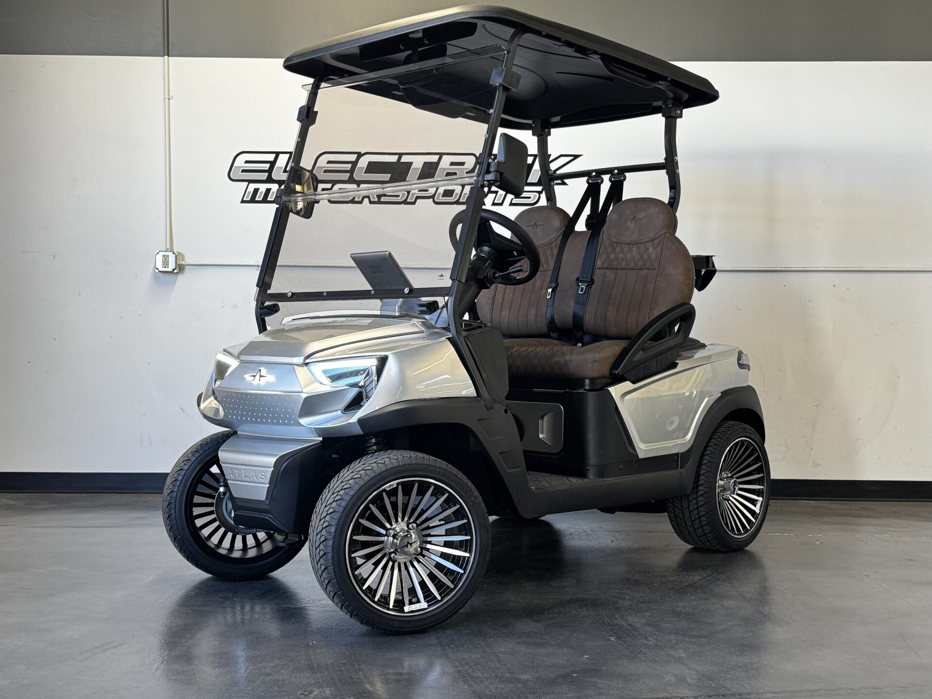 2026 Atlas Pro (2-Passenger) 173AH
