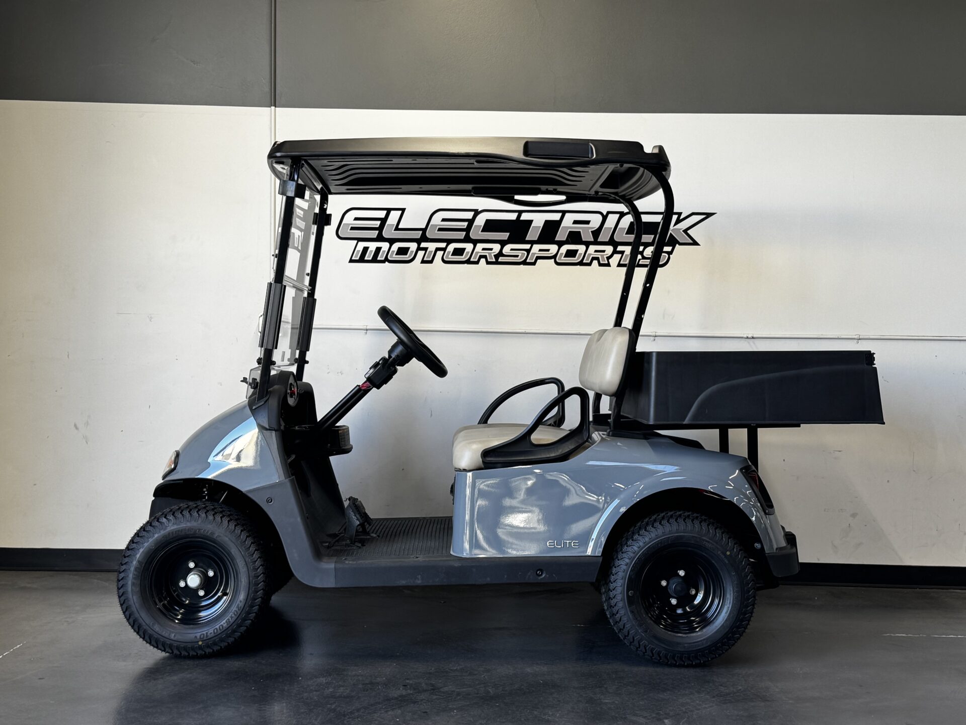 2021 E-Z-GO RXV Freedom Elite Lithium Utility (Certified Pre Owned) - Slate