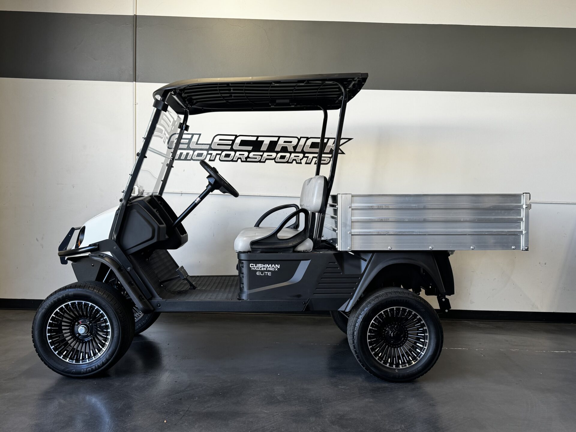 2027 Cushman Hauler Pro X Elite