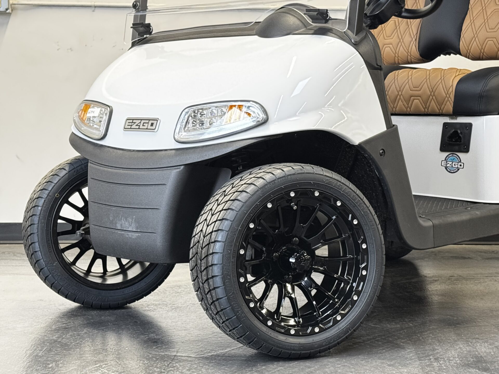 2021 E-Z-GO Lithium RXV Freedom Elite (Certified Pre Owned) 2 — photo 6