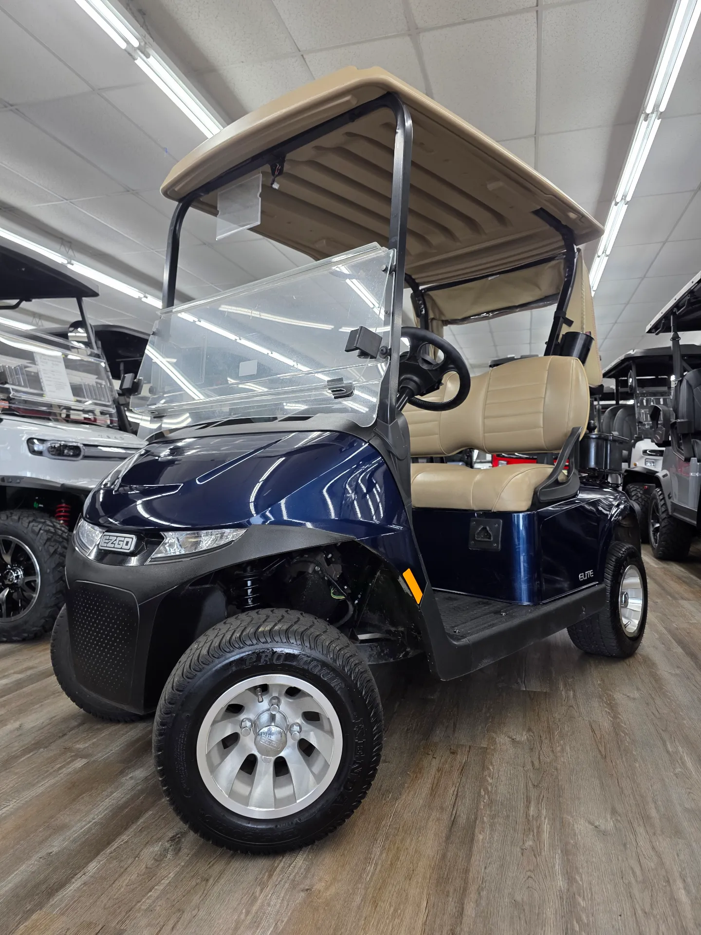 2025 EZGO RXV