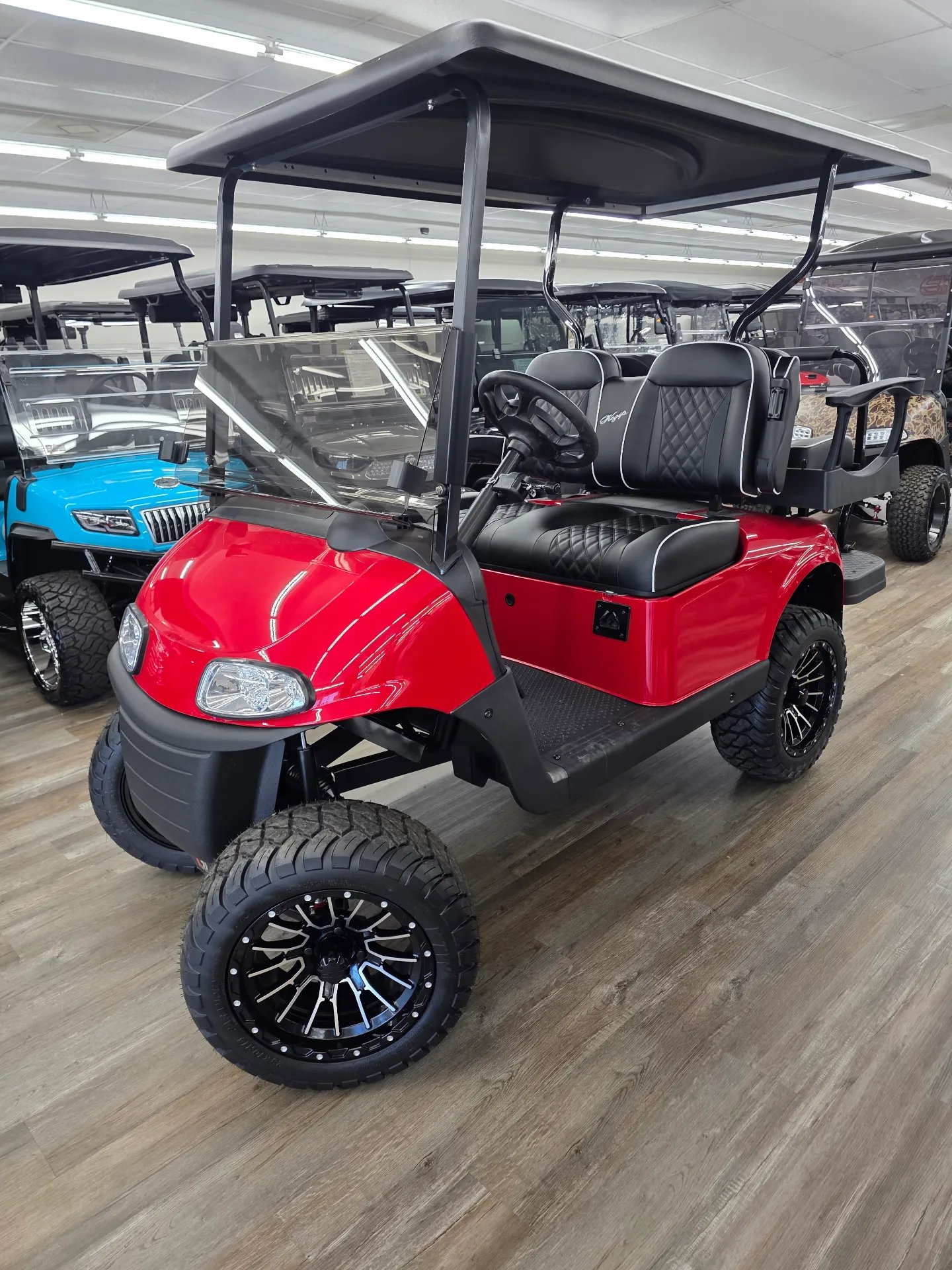 2021 EZGO RXV photo 2