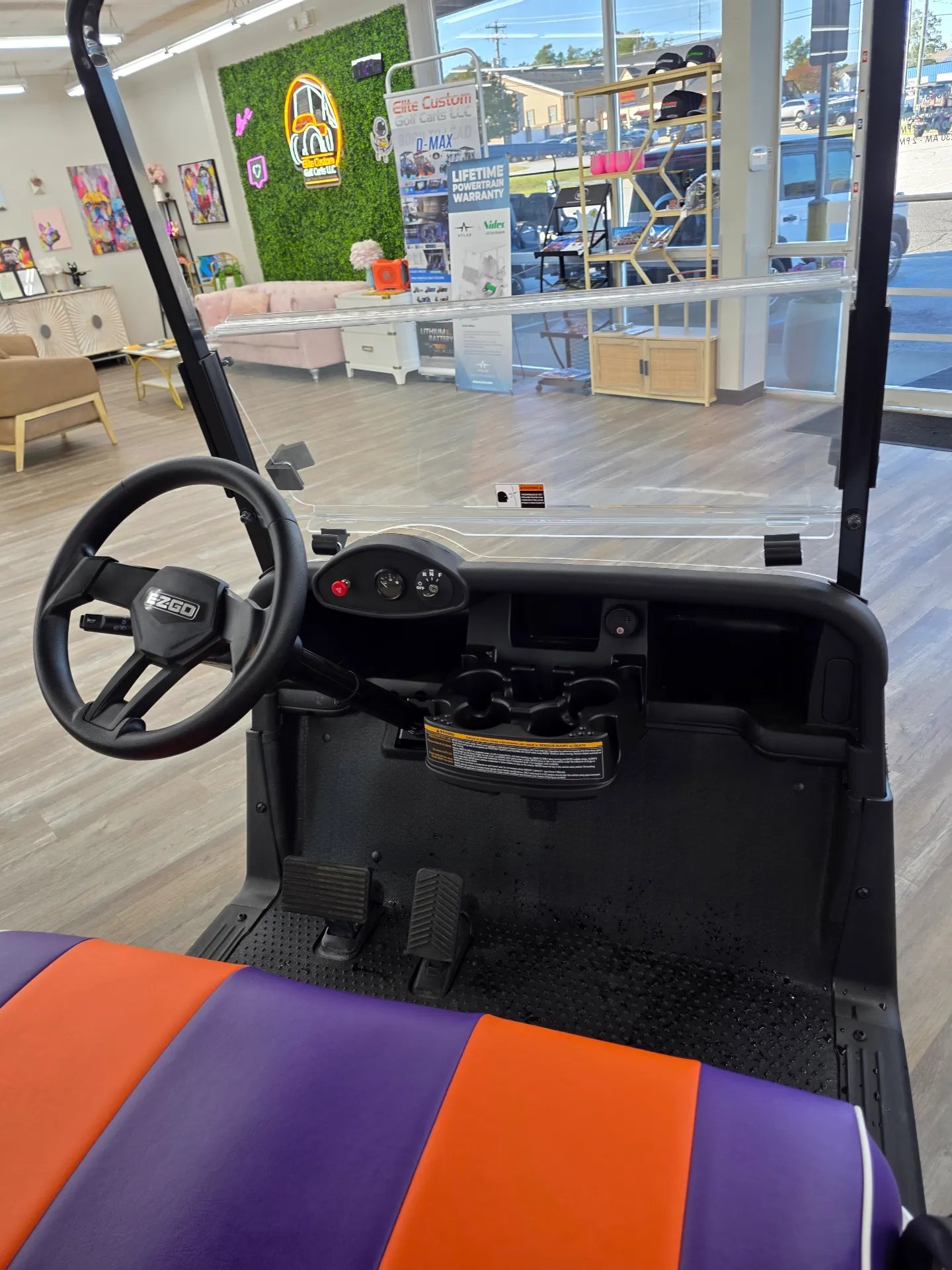2021 EZGO RXV photo 6