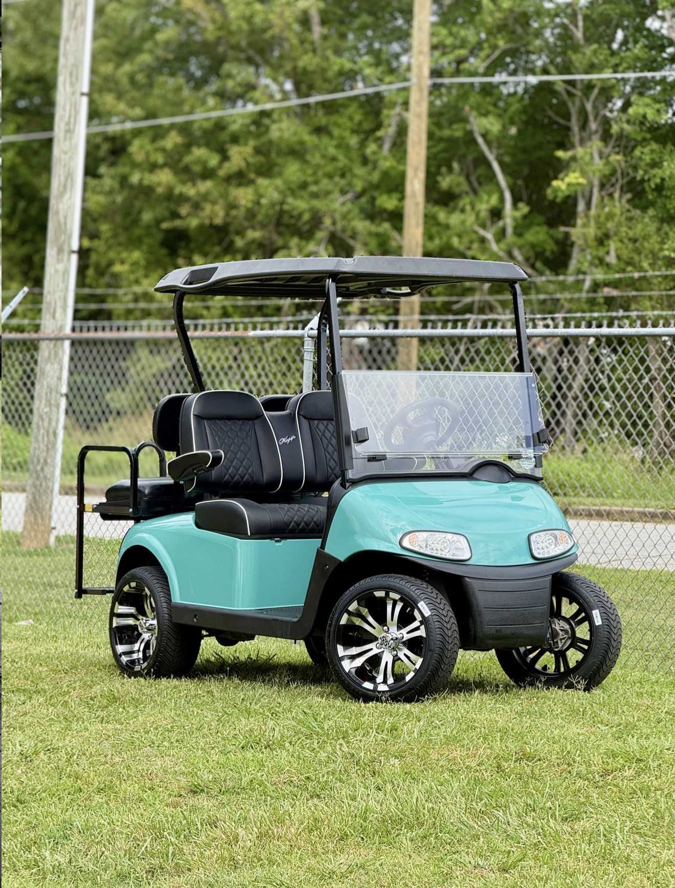 2019 E-Z-GO Freedom RXV ELiTE Lithium
