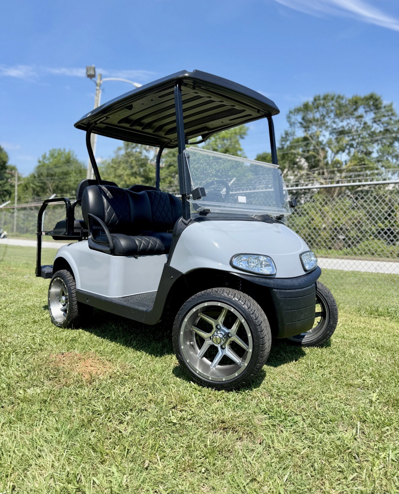 2021 E-Z-GO Freedom RXV ELiTE Lithium