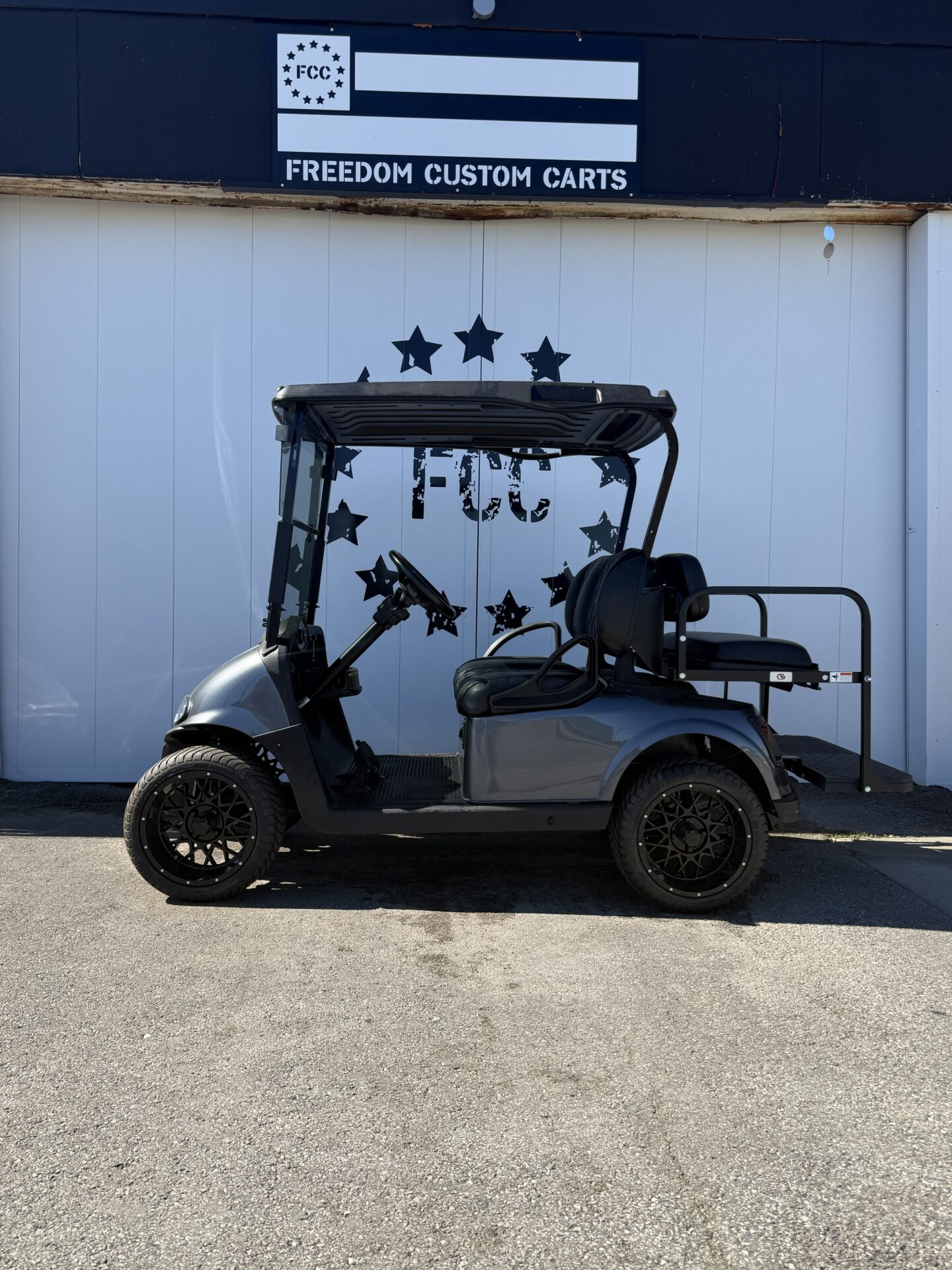 2020 EZGO RXV