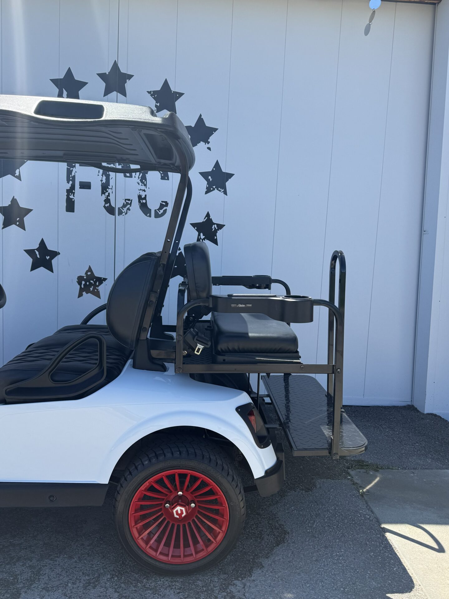 2021 EZGO RXV photo 6