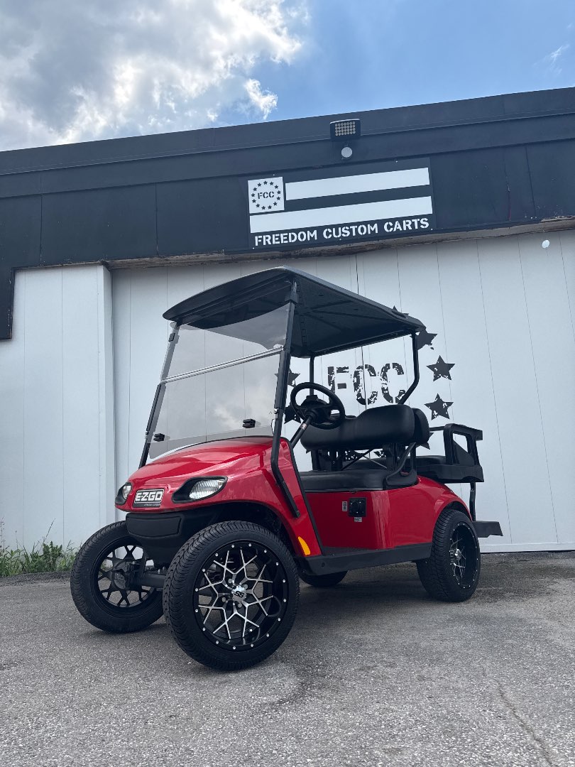 2022 EZGO Valor