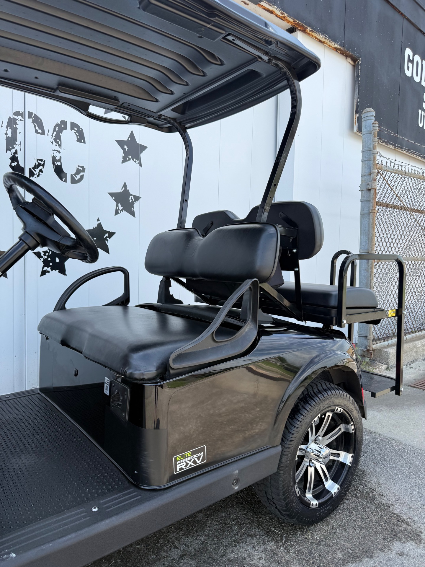 2020 EZGO Freedom photo 3