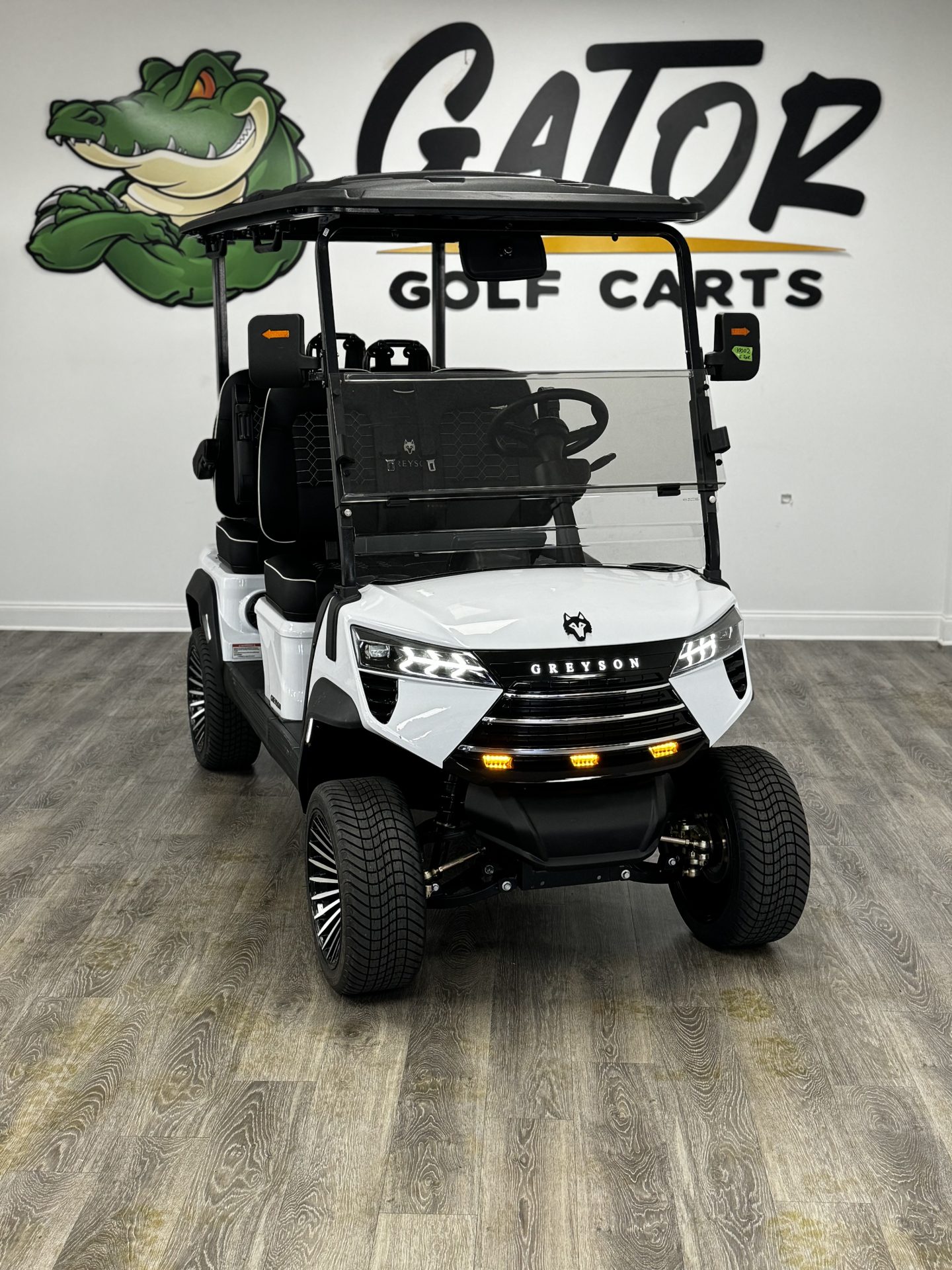 *NEW* 2026 -4 SEATER GREYSON PLDG -WHITE WITH BLACK INTERIOR- STREET LEGAL