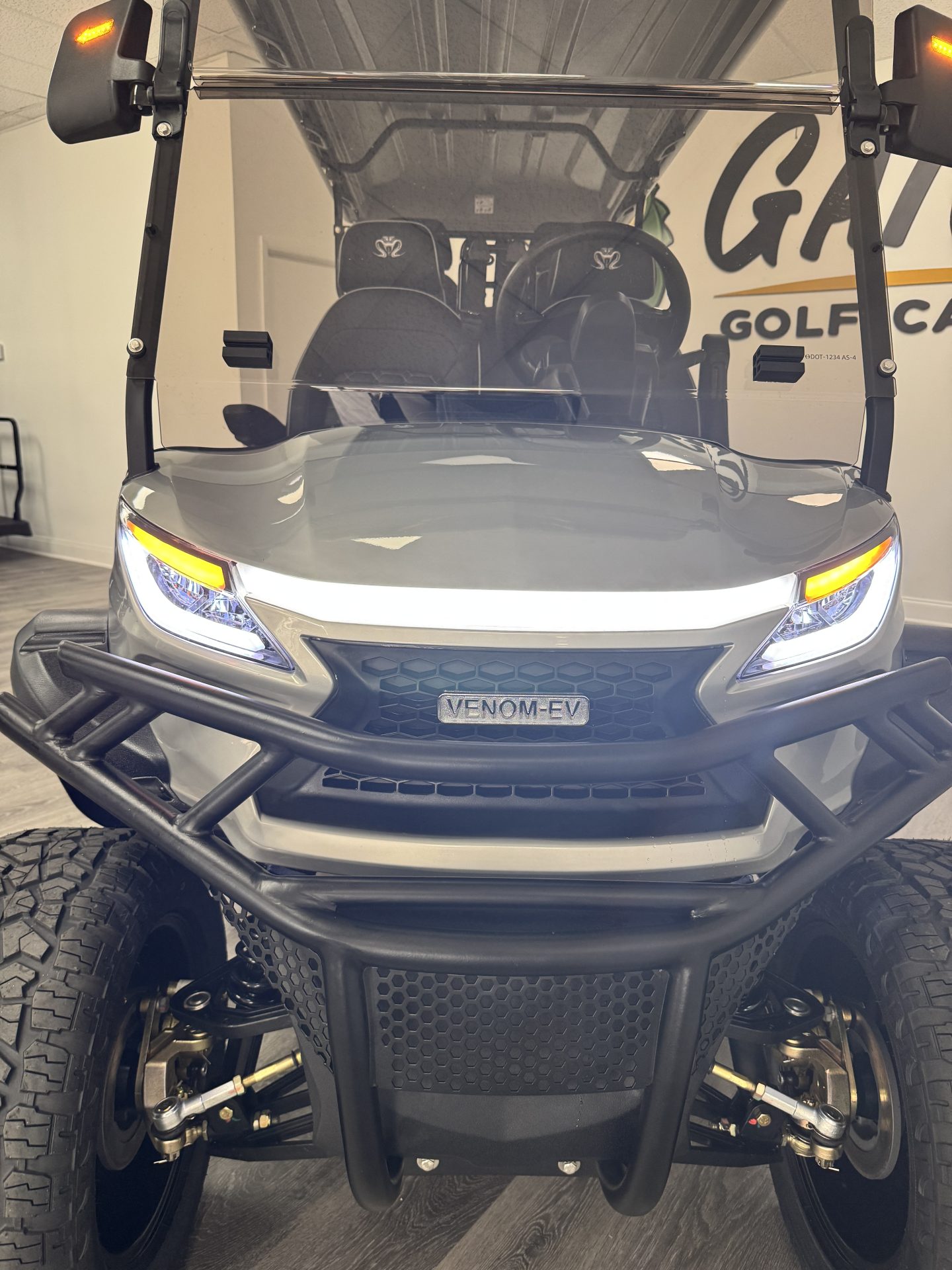 *NEW!* 2026 SILVER VENOM EV STRIKE 6 SEATER WITH 105ah BATTERY (now with self cancelling turn signals!)