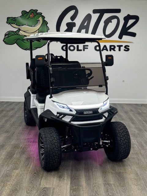 *NEW*2026 VENOM-EV STEALTH 160 AH BATTERY – STREET LEGAL CHAMELEON WHITE /COLOR MATCHED SEATS