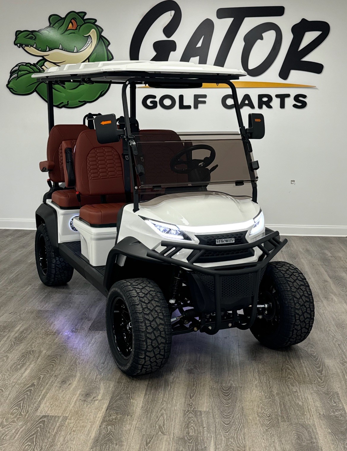 NEW 2026 VENOM EV STEALTH WHITE /BROWN INTERIOR 160 AH BATTERY-STREET LEGAL