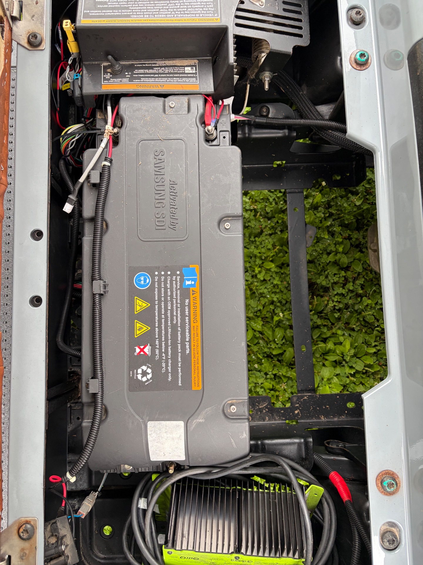 2018 EZGO RXV photo 9