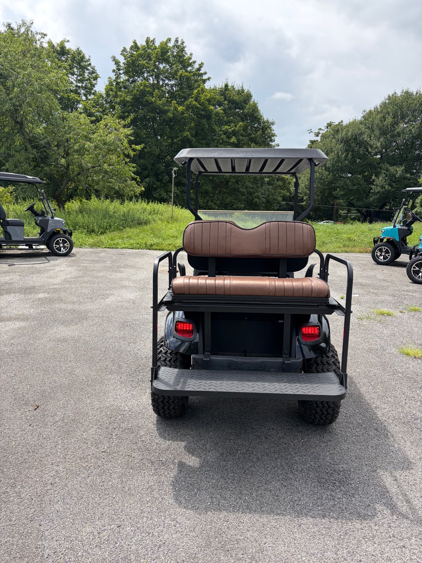 2018 EZGO TXT photo 5