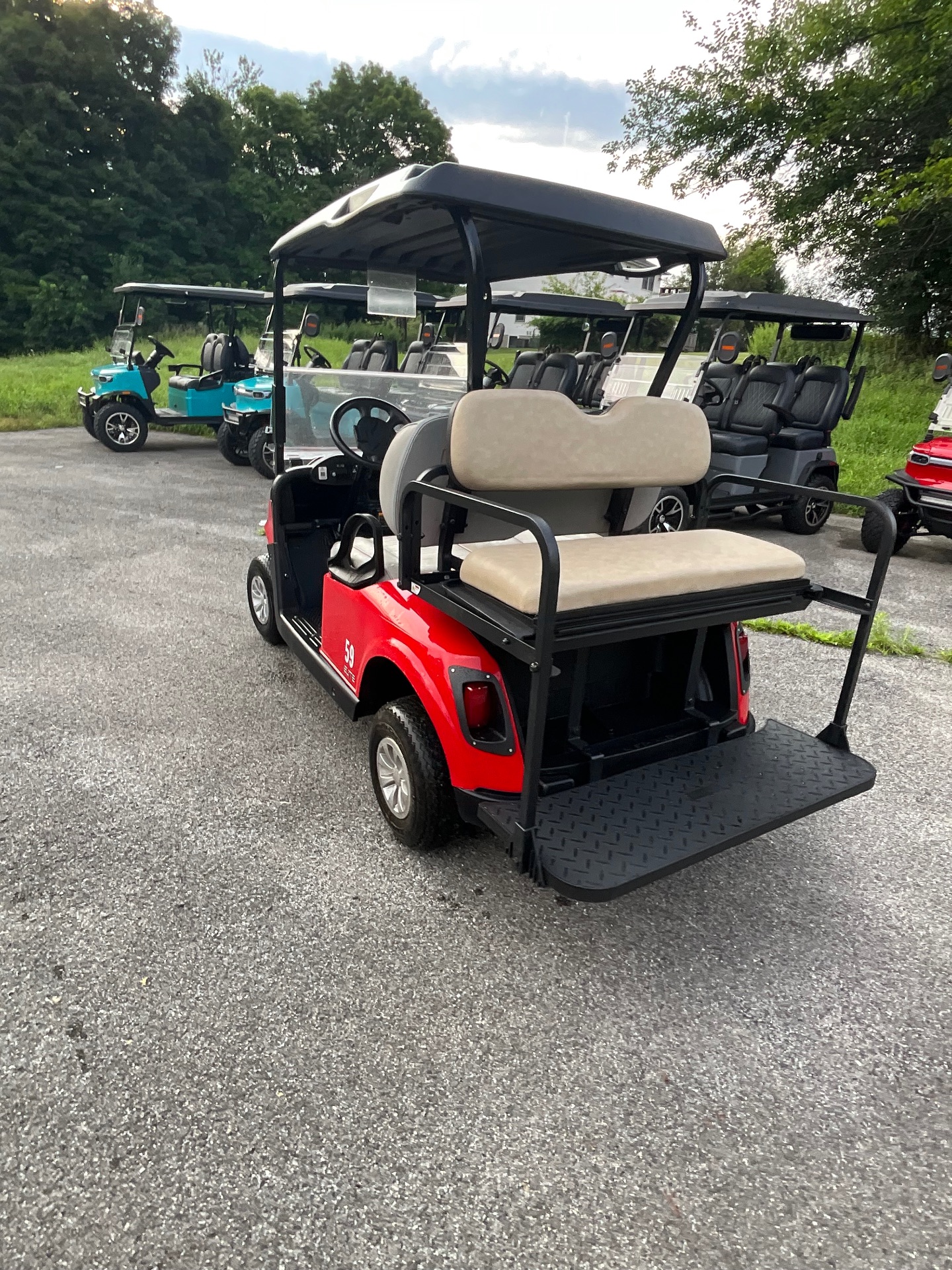 2021 EZGO RXV photo 8