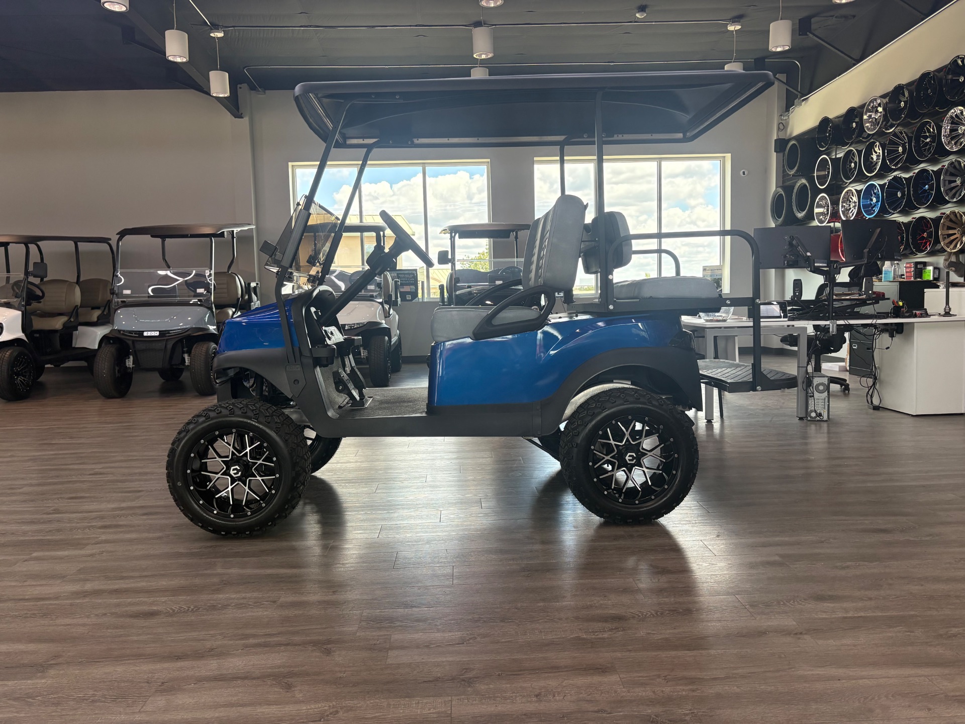 2020 Club Car Tempo photo 4