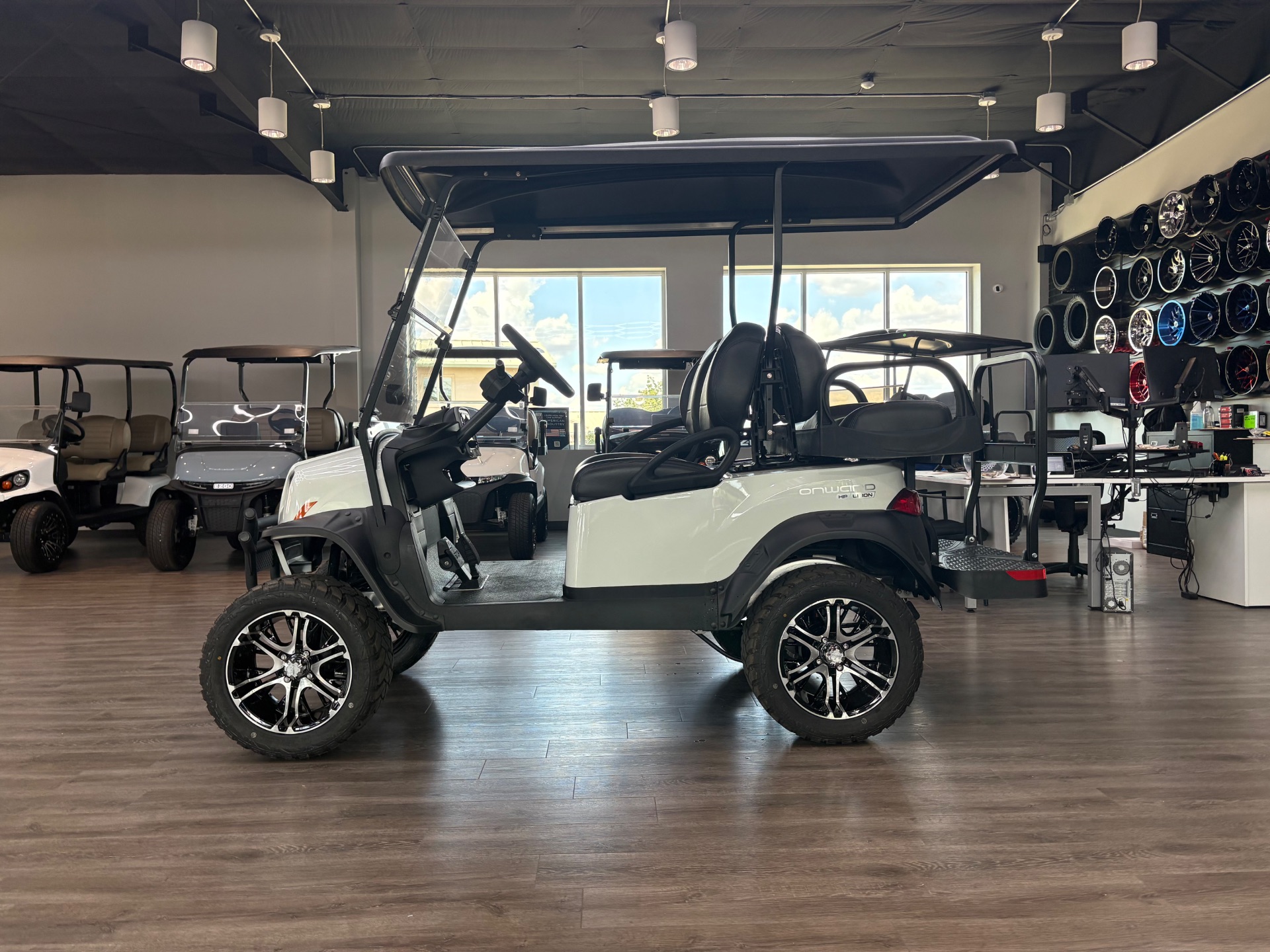 2027 Club Car Onward photo 4
