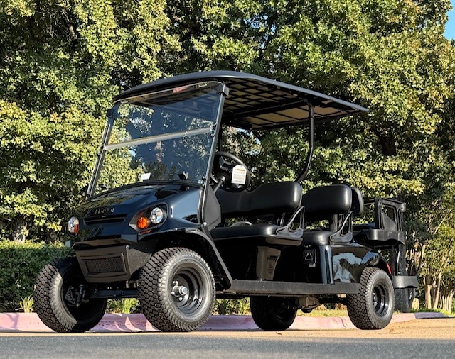 2026 E-Z-GO Valor