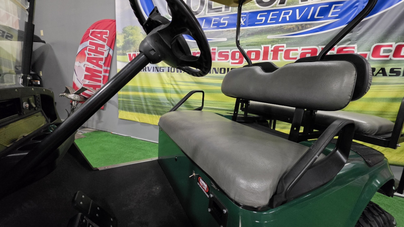 2001 EZGO TXT photo 5