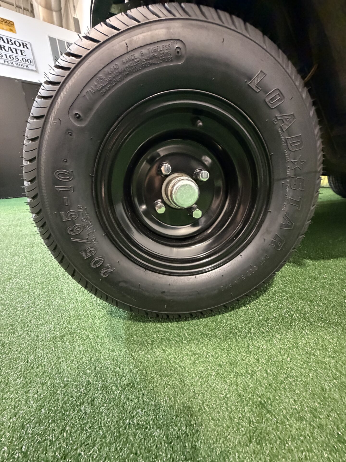 2019 EZGO Valor photo 3