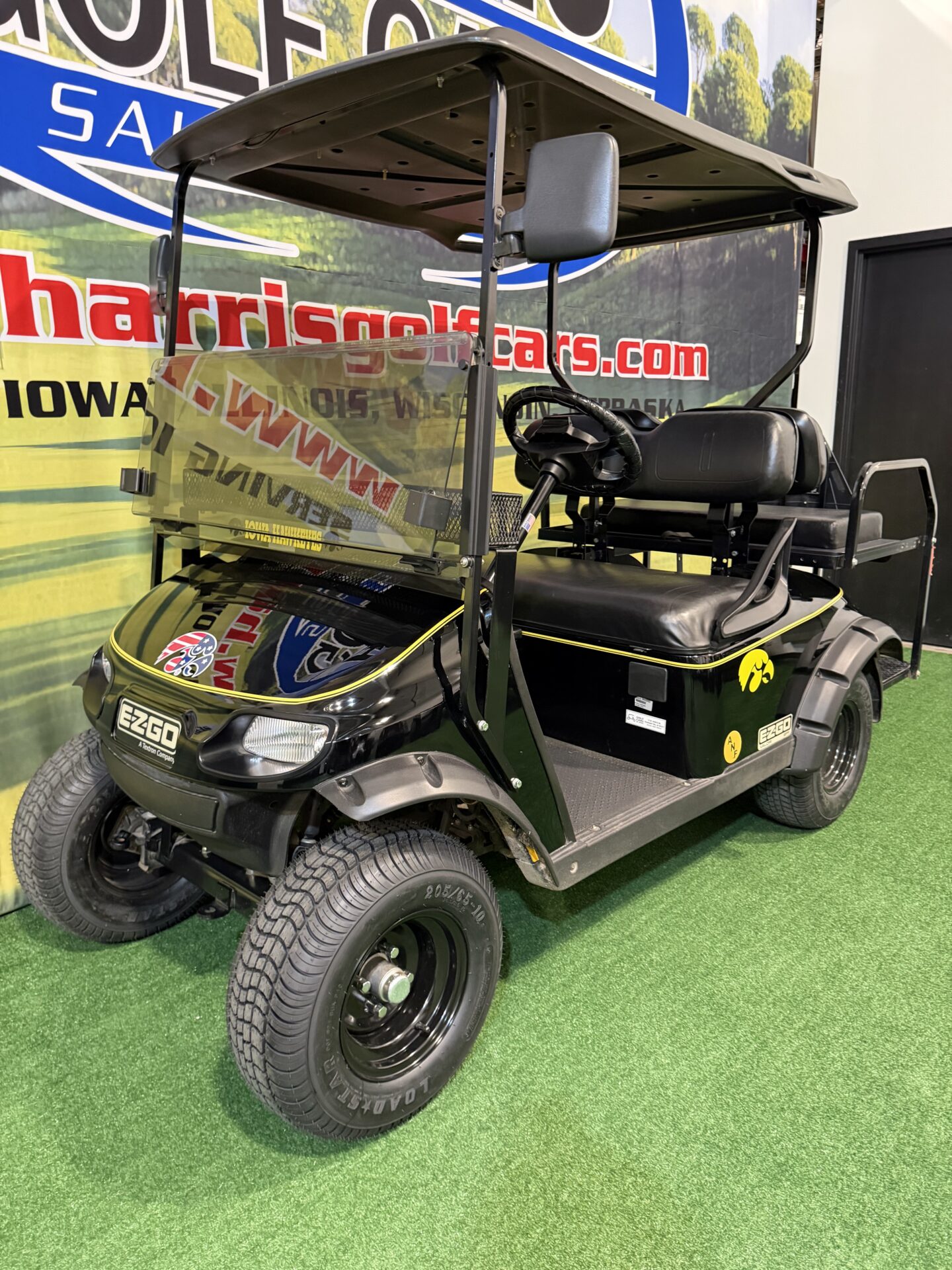 2019 EZGO Valor photo 8